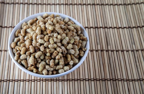 تصویر 2 از قیمت خرید توت خشک سفید درشت + فروش ویژه